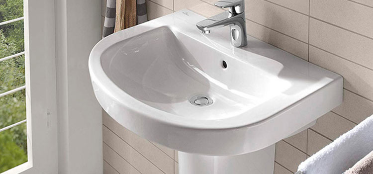 Lavbo Subway 2 conçu par Villeroy & Boch