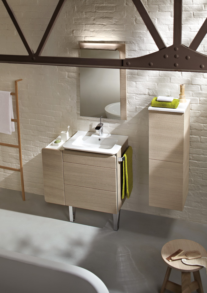 Ceram : une collection de meubles de salle de bains compacte