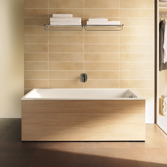 Baignoire bois salle de bains collection Duravit Onto