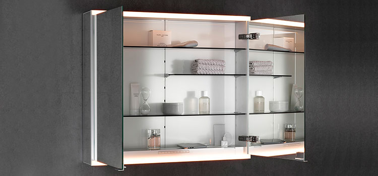 armoire de toilette avec des LED