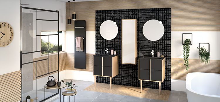 salle de bains en noire et bois